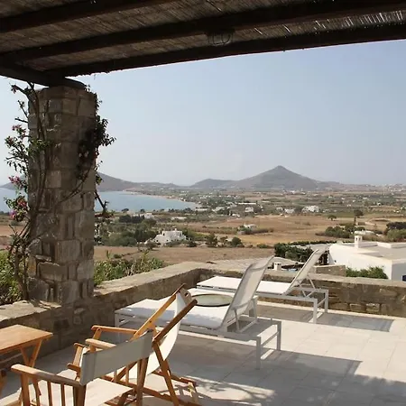 Feriehus Castanea, 7 Minutes From Naousa